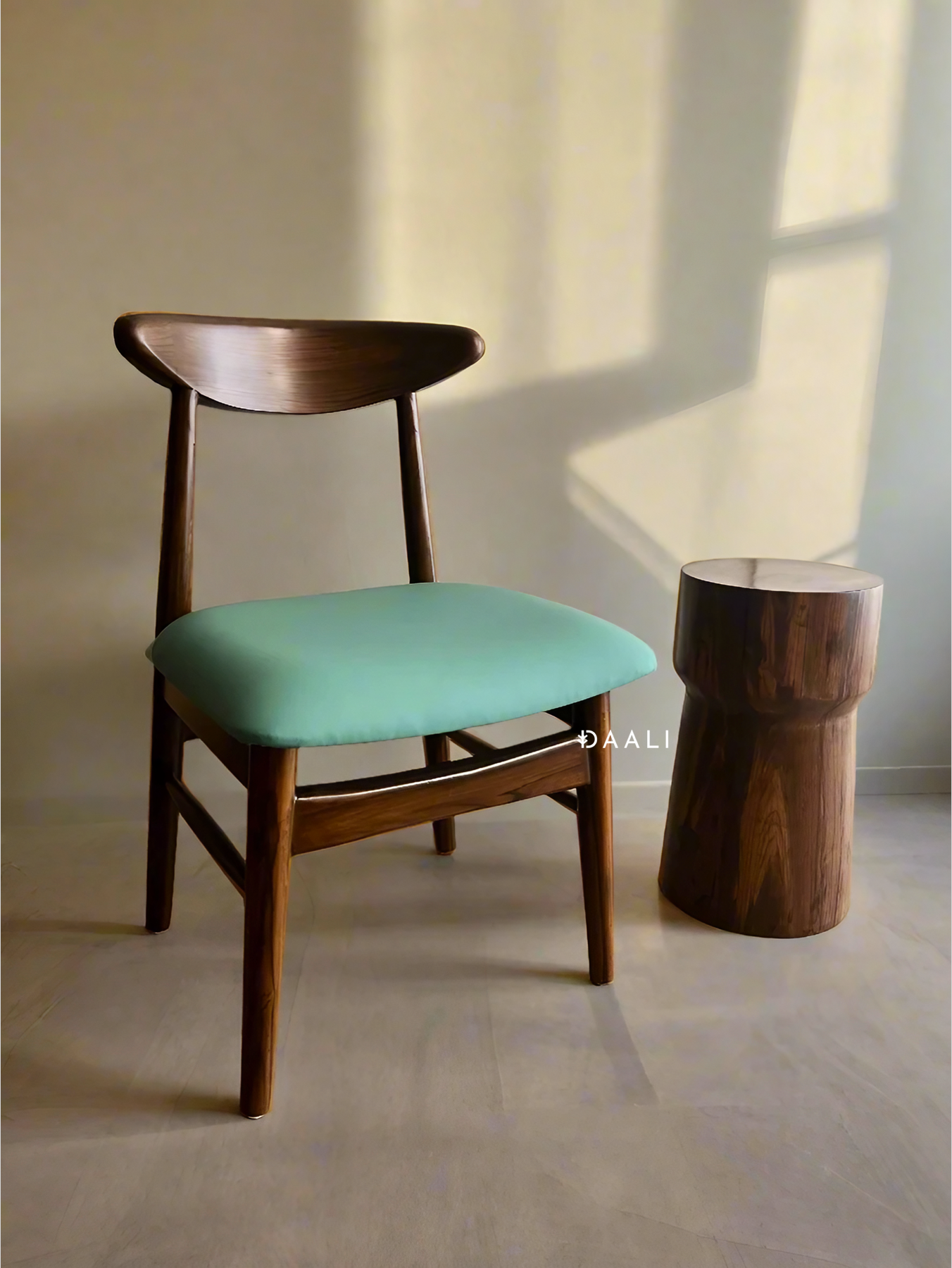 Capricorn Chair