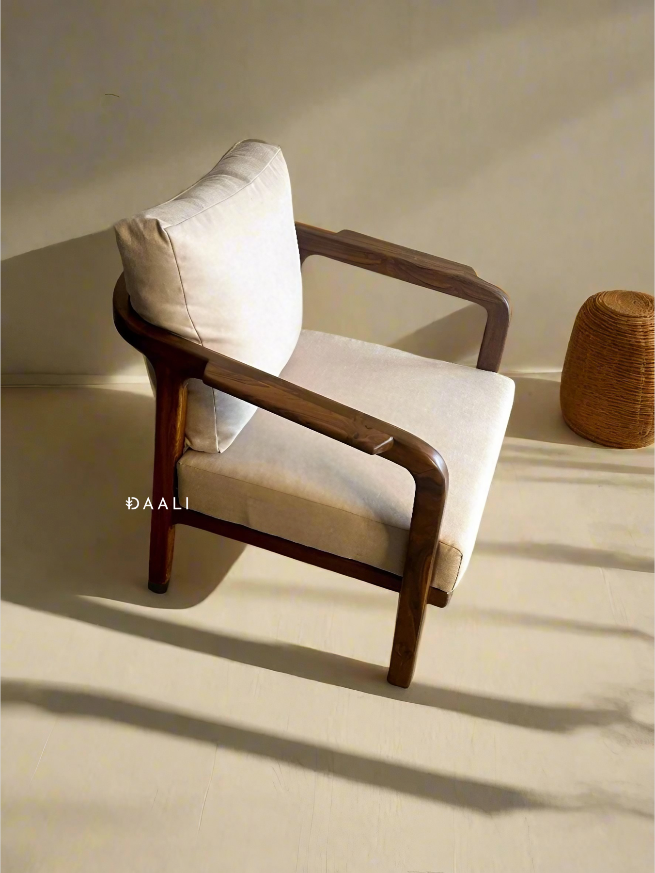 Europa Arm Chair