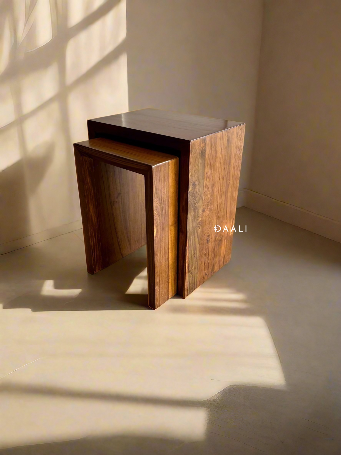 Gemini Nesting Table