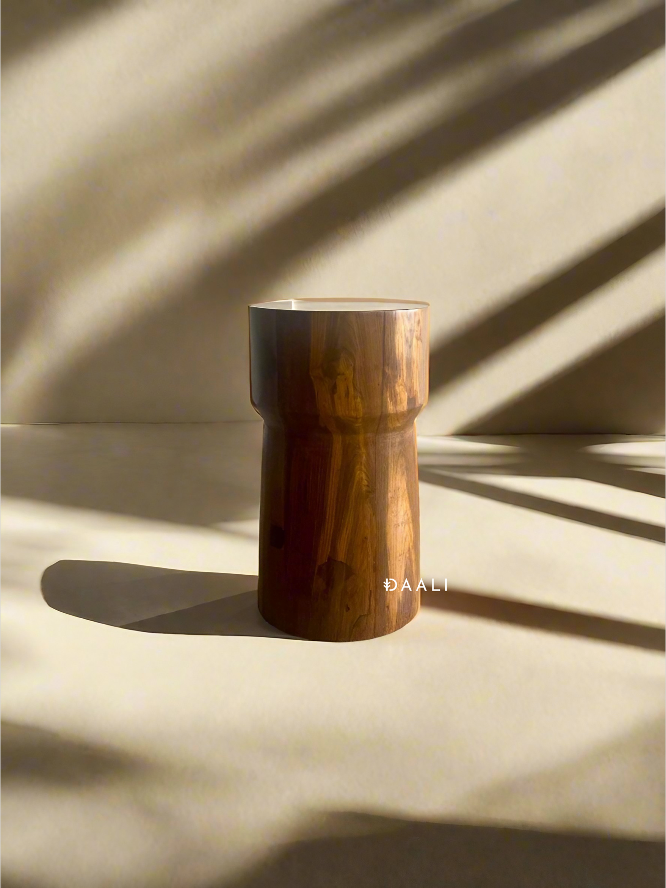 Jupiter Table