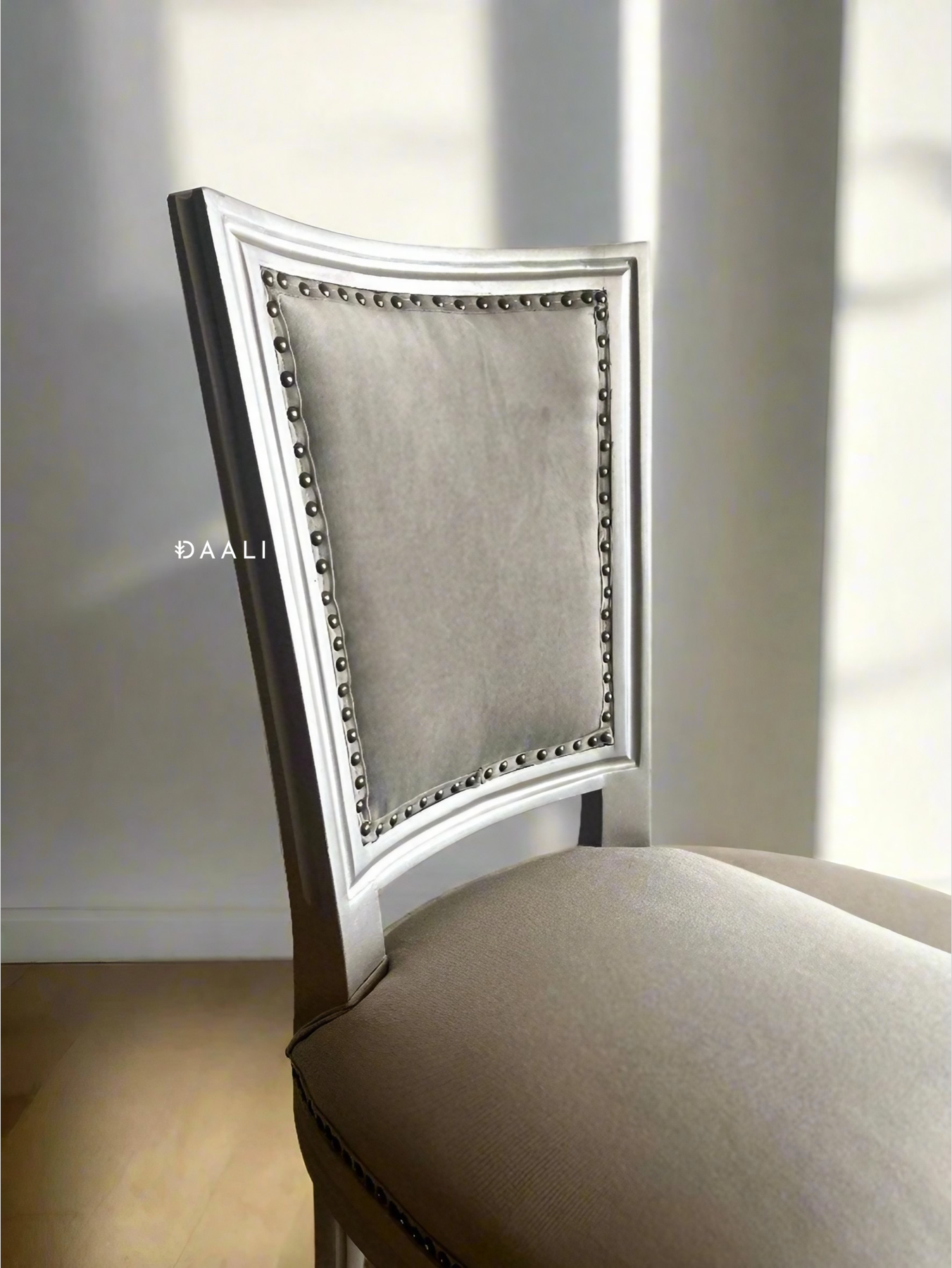 Mercury Chair