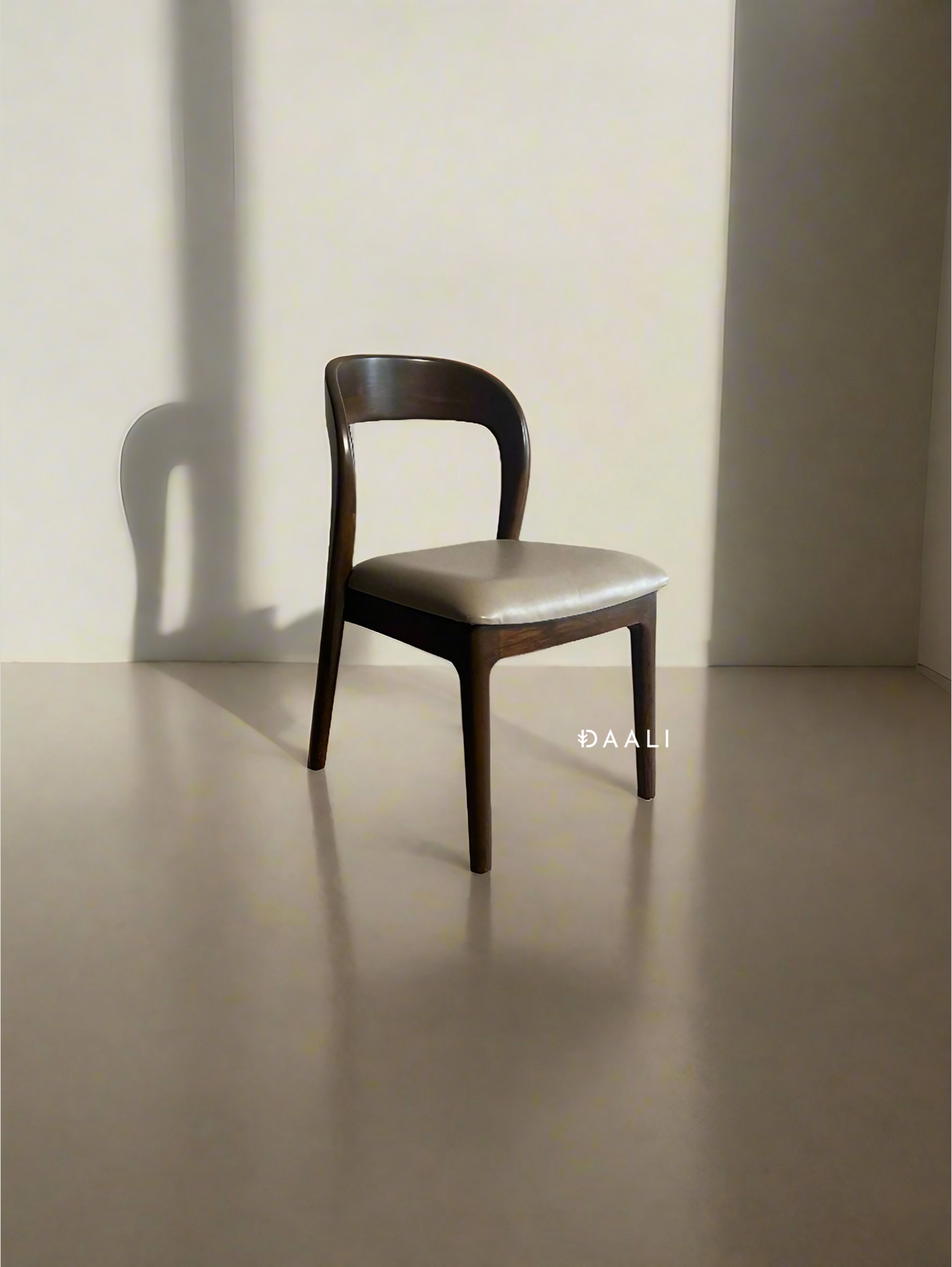 Miranda Chair