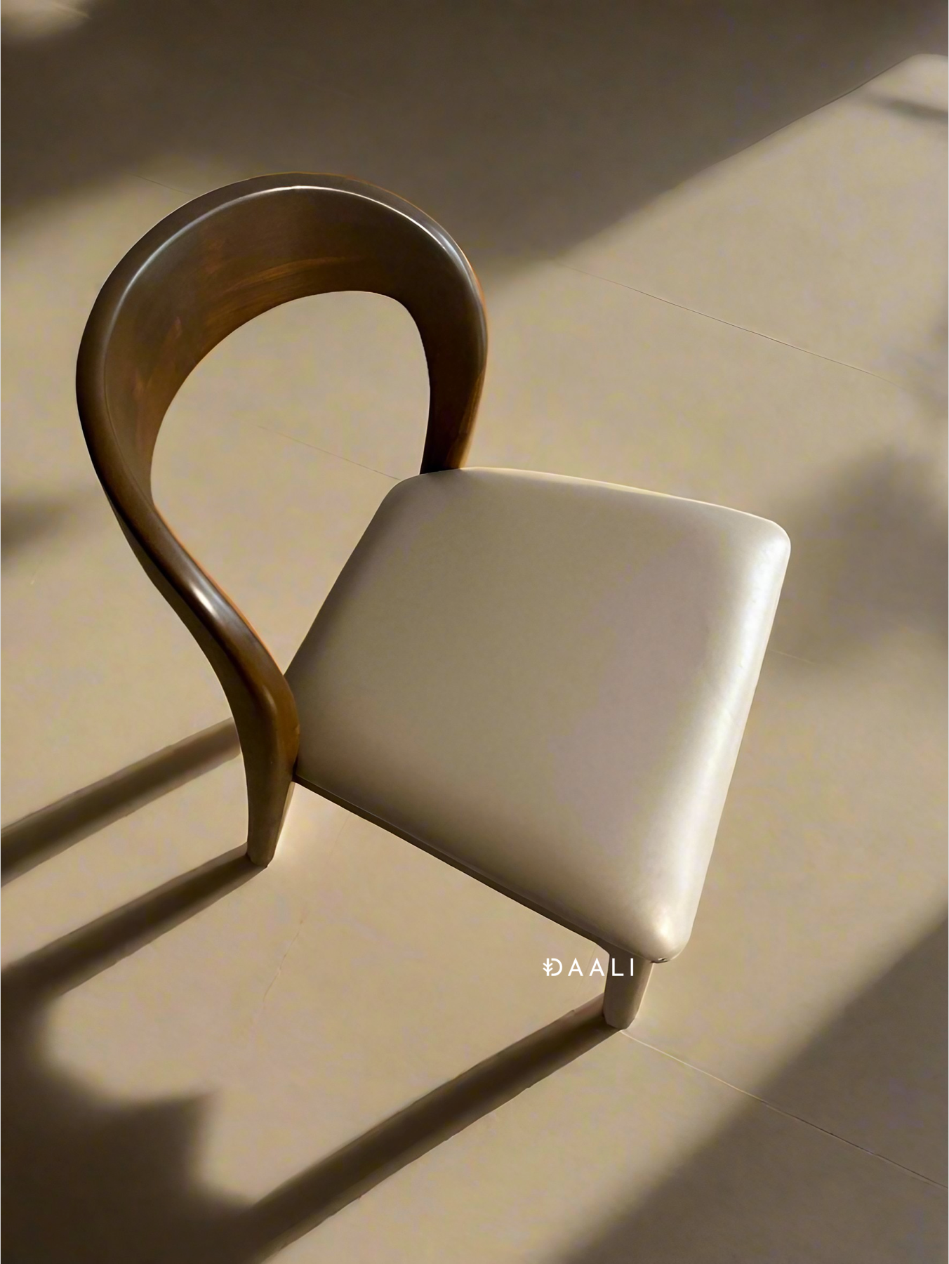 Miranda Chair