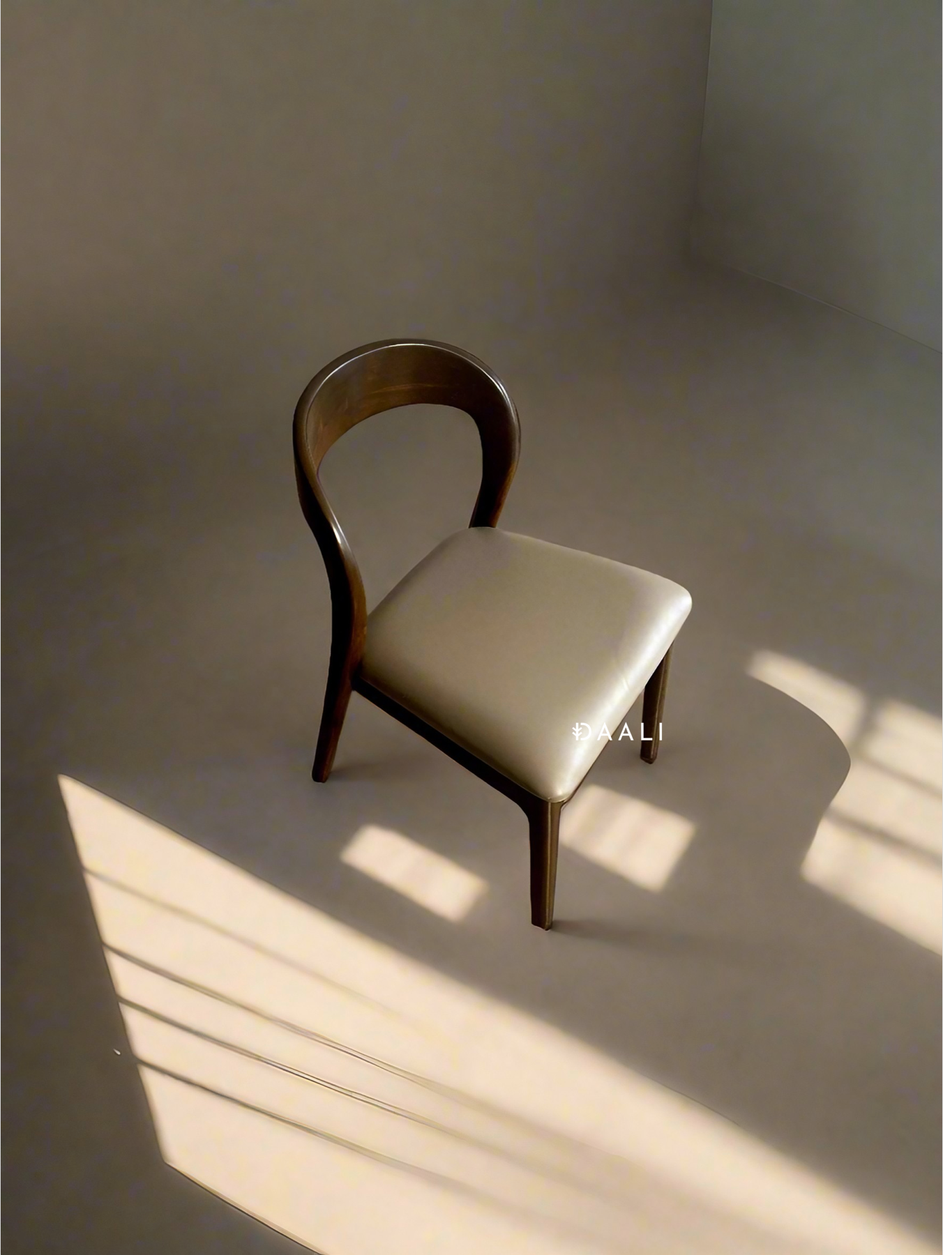 Miranda Chair