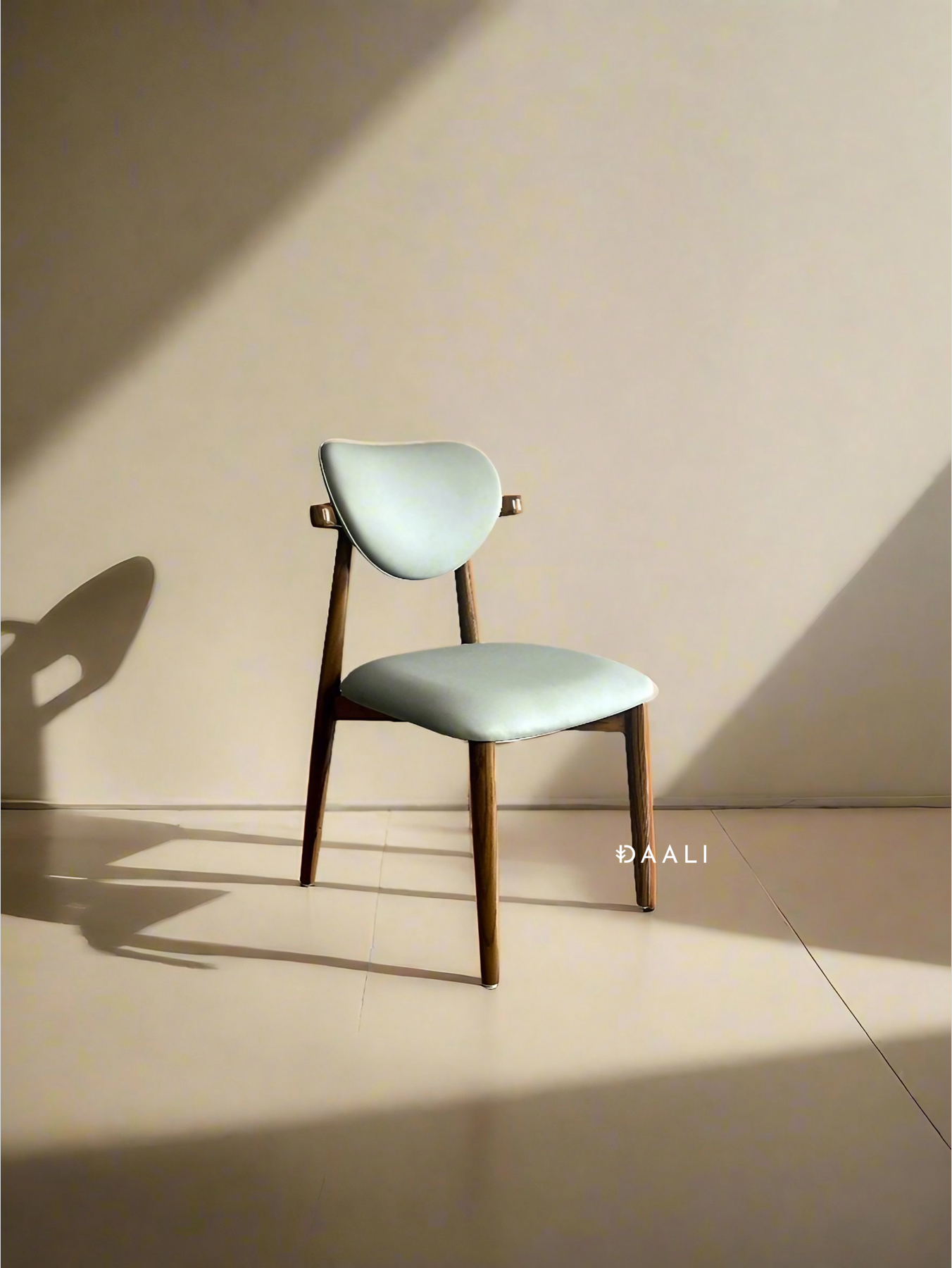 Sao Chair