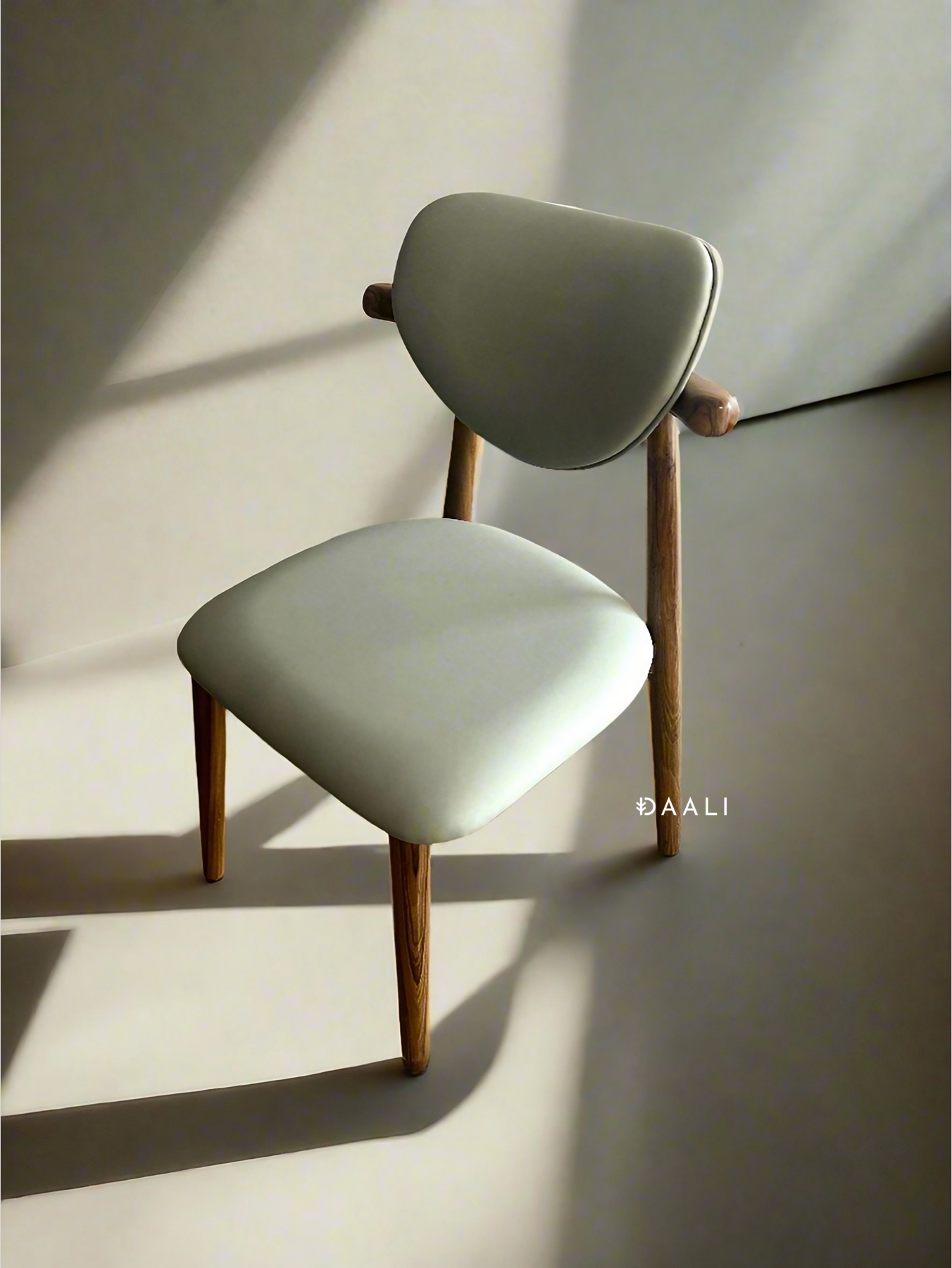 Sao Chair